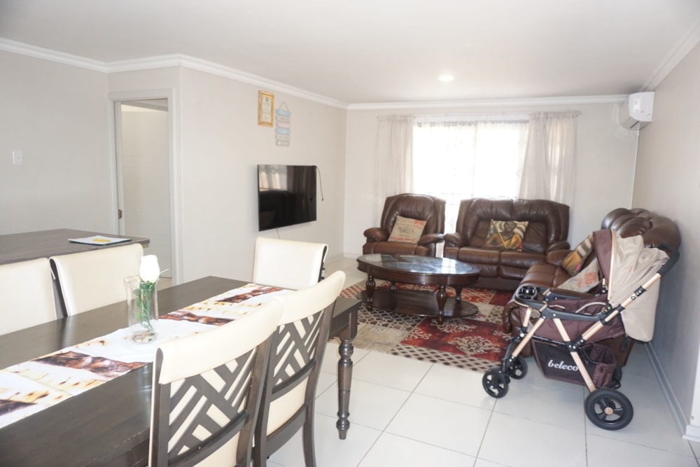 Townhouse sold in Noordhoek, Bloemfontein - 1BX1648292 Townhouse sold in Noordhoek, Bloemfontein - 1BX1648292