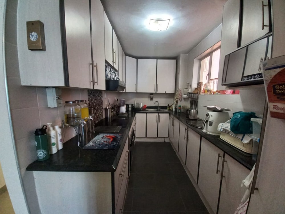 Apartment for sale in South Beach Durban - 1DA1637104 Apartment for sale in South Beach Durban - 1DA1637104