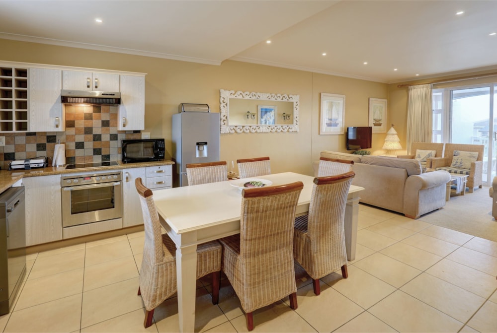 Apartment for sale in Pinnacle Point Golf Estate - 1MB1600606