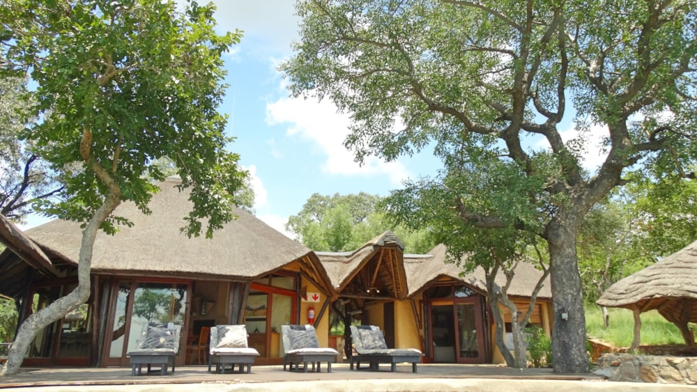 Game lodge for sale in Mabula - 1MM1580546 Game lodge for sale in Mabula - 1MM1580546