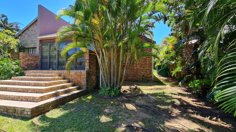 House sold in Port Edward - 1PD1592305