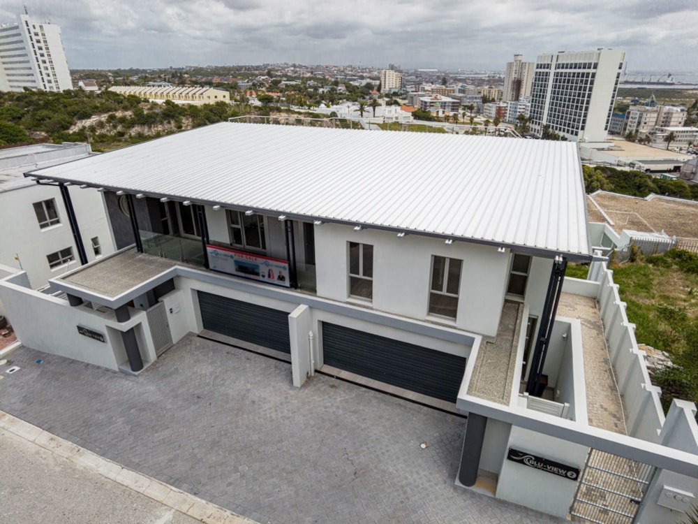 Apartment for sale in Summerstrand - 1PLZ1598481 Apartment for sale in Summerstrand - 1PLZ1598481