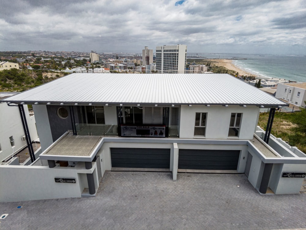 Apartment for sale in Summerstrand - 1PLZ1598481 Apartment for sale in Summerstrand - 1PLZ1598481