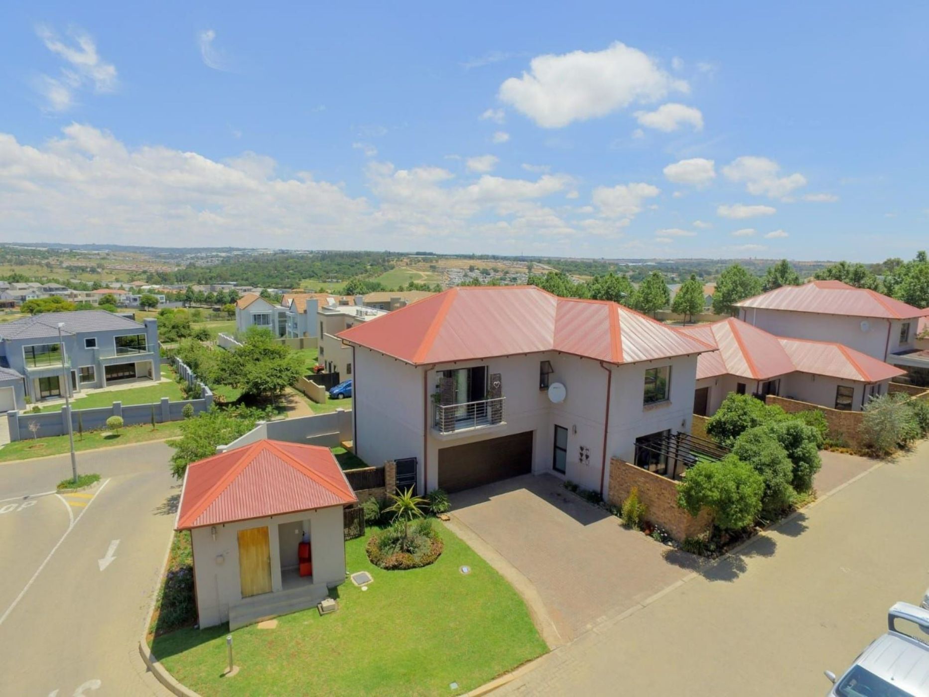 Double-storey house let in Broadacres - FYL1688453