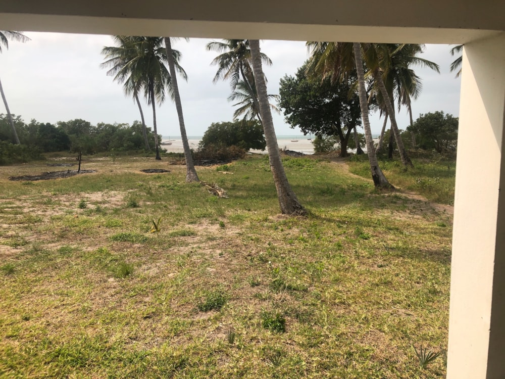 Beachfront villa for sale in Vilanculos, Mozambique - 3MQ1598698
