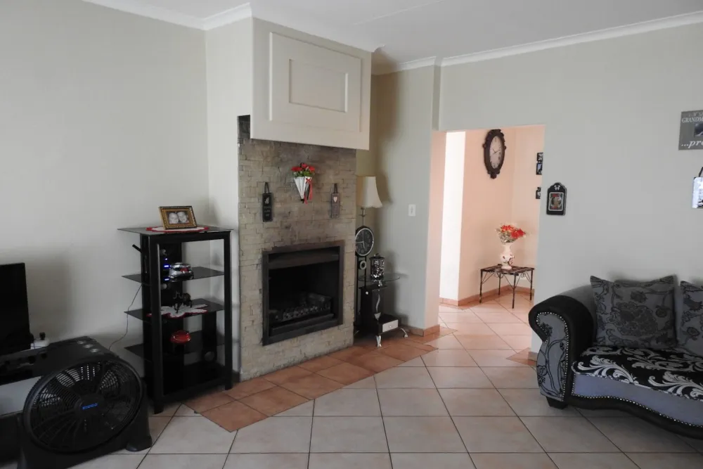 House for sale in Die Heuwel - 1WD1598769 House for sale in Die Heuwel - 1WD1598769