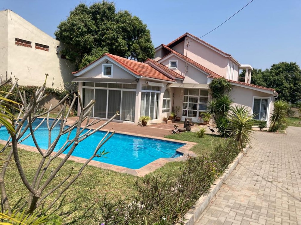 House for sale in Matola, Mozambique - 3MQ1599077