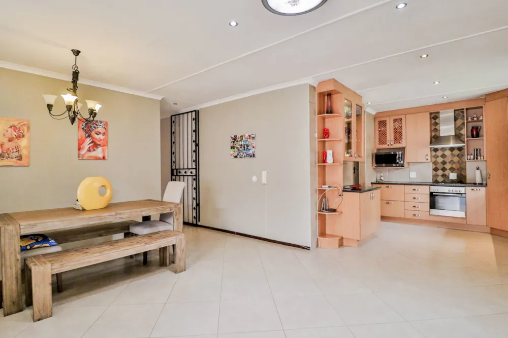 House let in New Market Park - 1GV1722121 House let in New Market Park - 1GV1722121