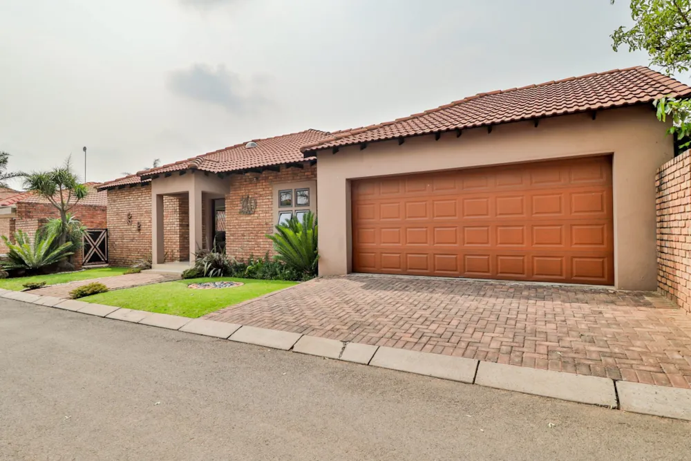 House let in New Market Park - 1GV1722121 House let in New Market Park - 1GV1722121