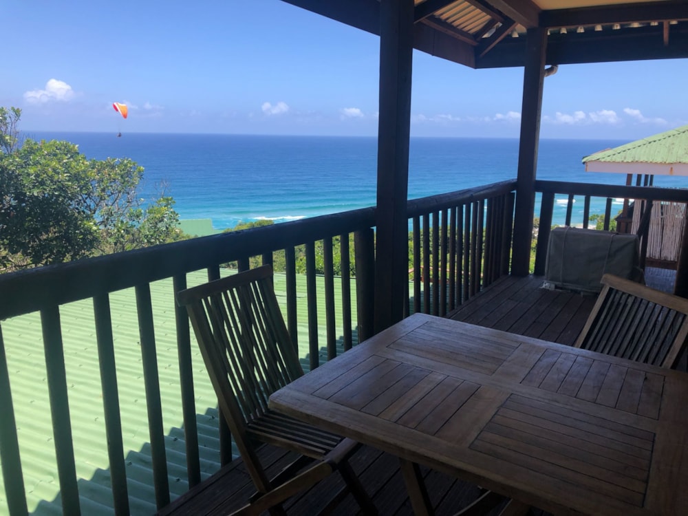 Beachfront villa for sale in Ponta Malongane, Mozambique - 3MQ1599337 Beachfront villa for sale in Ponta Malongane, Mozambique - 3MQ1599337