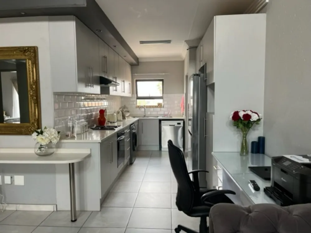 Townhouse for sale in Jansen Park - BOK1618207 Townhouse for sale in Jansen Park - BOK1618207
