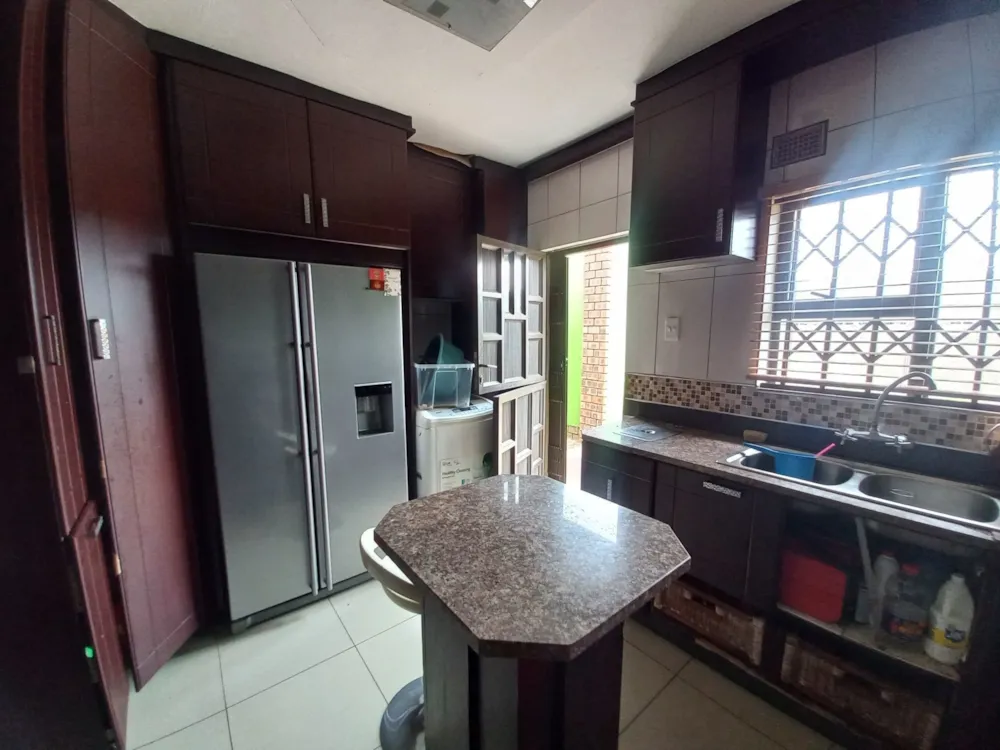 House to rent in Esikhawini - 1RY1728774 House to rent in Esikhawini - 1RY1728774