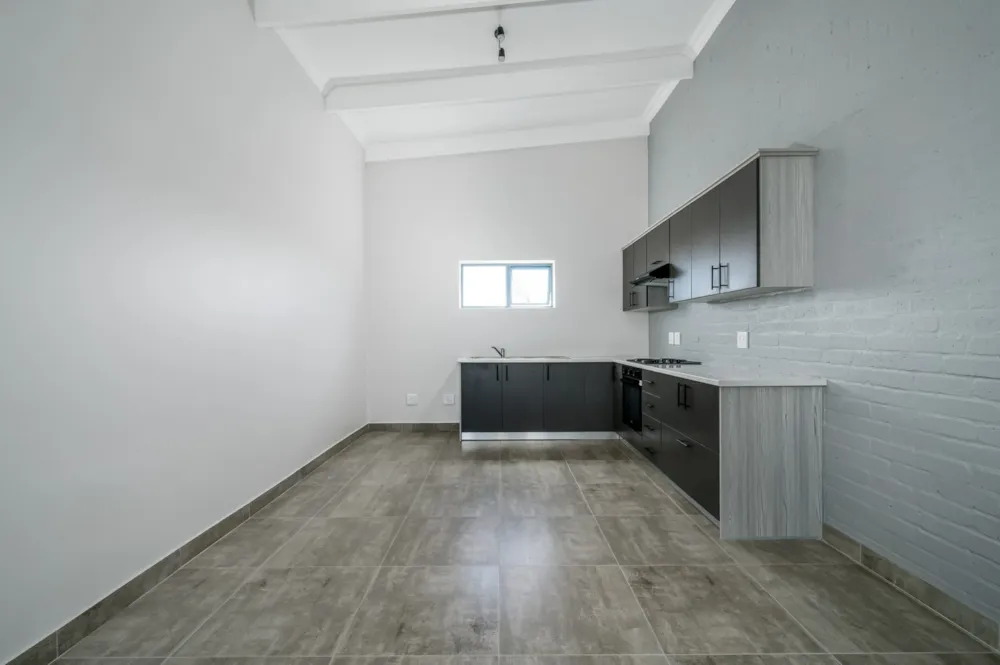 Double-storey house for sale in Rowallan Park - 1PLZ1599655