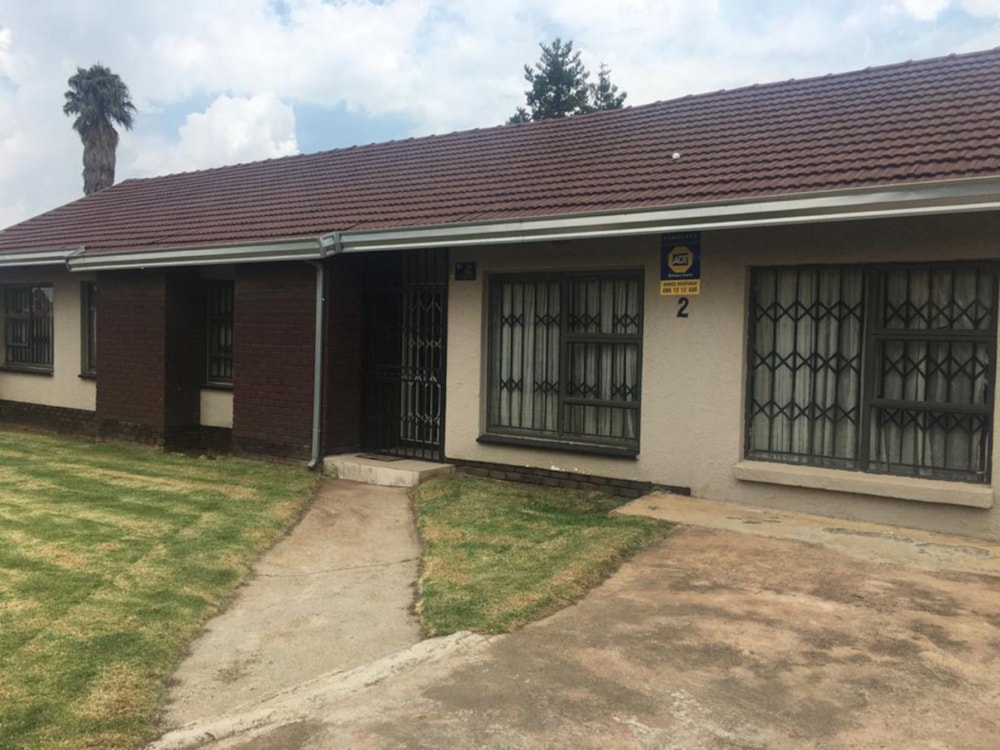 House let in Modder East - 1SP1699592