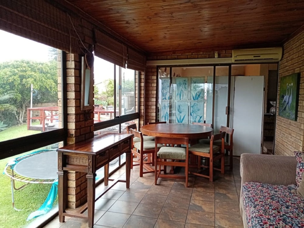 House for sale in Freeland Park - 1si1599929