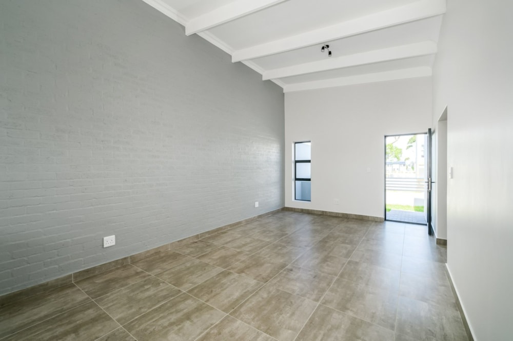 House for sale in Rowallan Park - 1PLZ1599877 House for sale in Rowallan Park - 1PLZ1599877