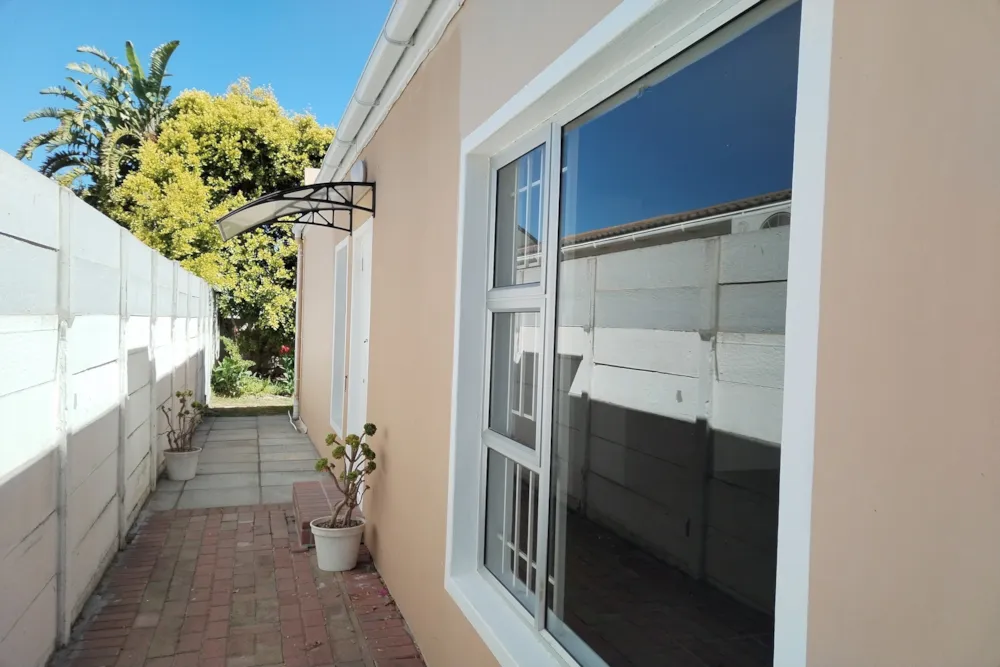 Garden cottage let in Blouberg Sands - 1TV1711387 Garden cottage let in Blouberg Sands - 1TV1711387