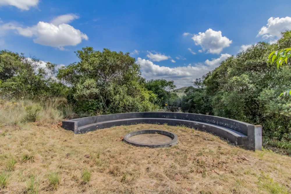 Mixed use farm for sale in Broederstroom - 1HR1600102