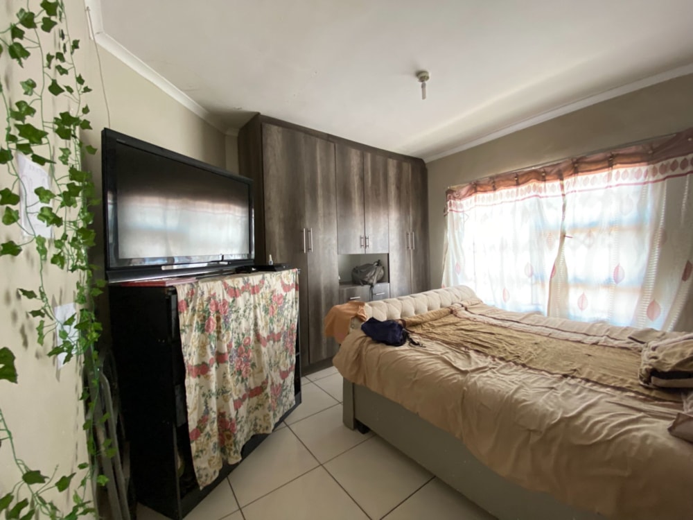 House for sale in Golden Gardens, Sebokeng - 1VT1750984