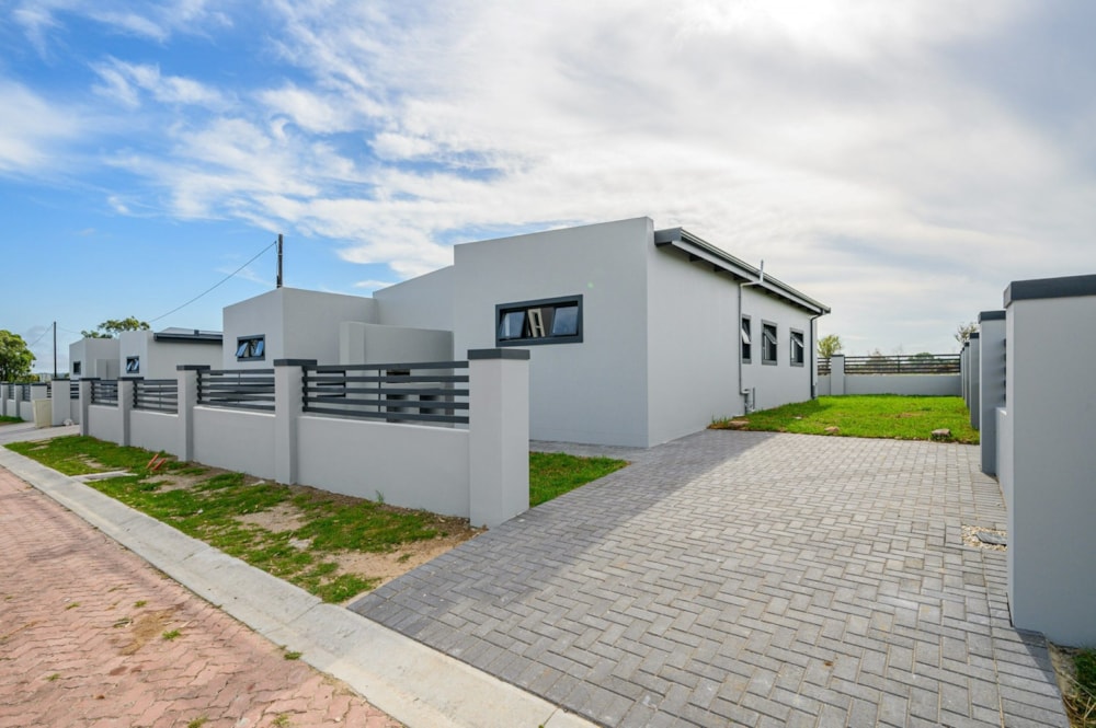 House for sale in Parsons Vlei - 1PLZ1601088 House for sale in Parsons Vlei - 1PLZ1601088