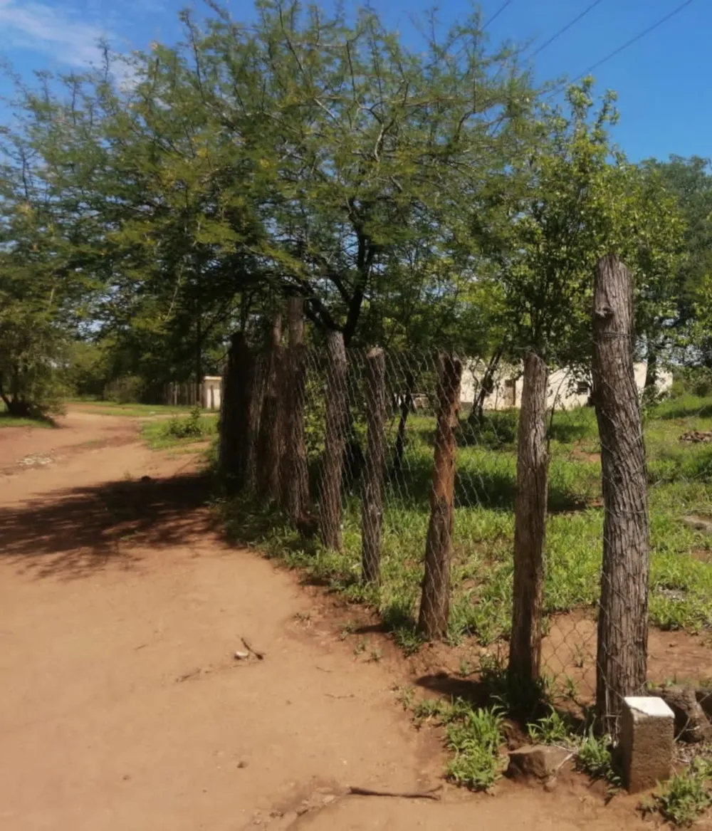 Security complex home for sale in Moatize, Mozambique - 3MQ1600671