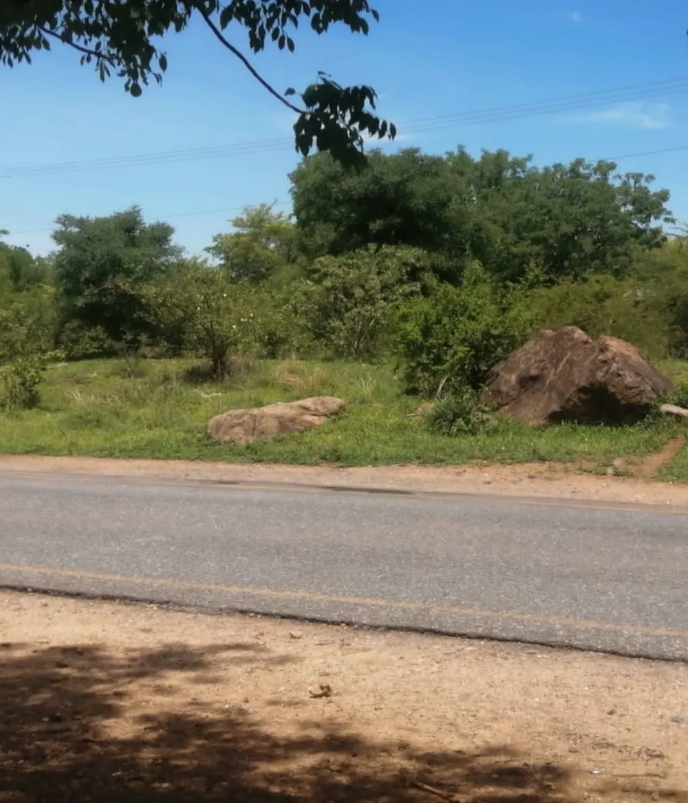 Security complex home for sale in Moatize, Mozambique - 3MQ1600671