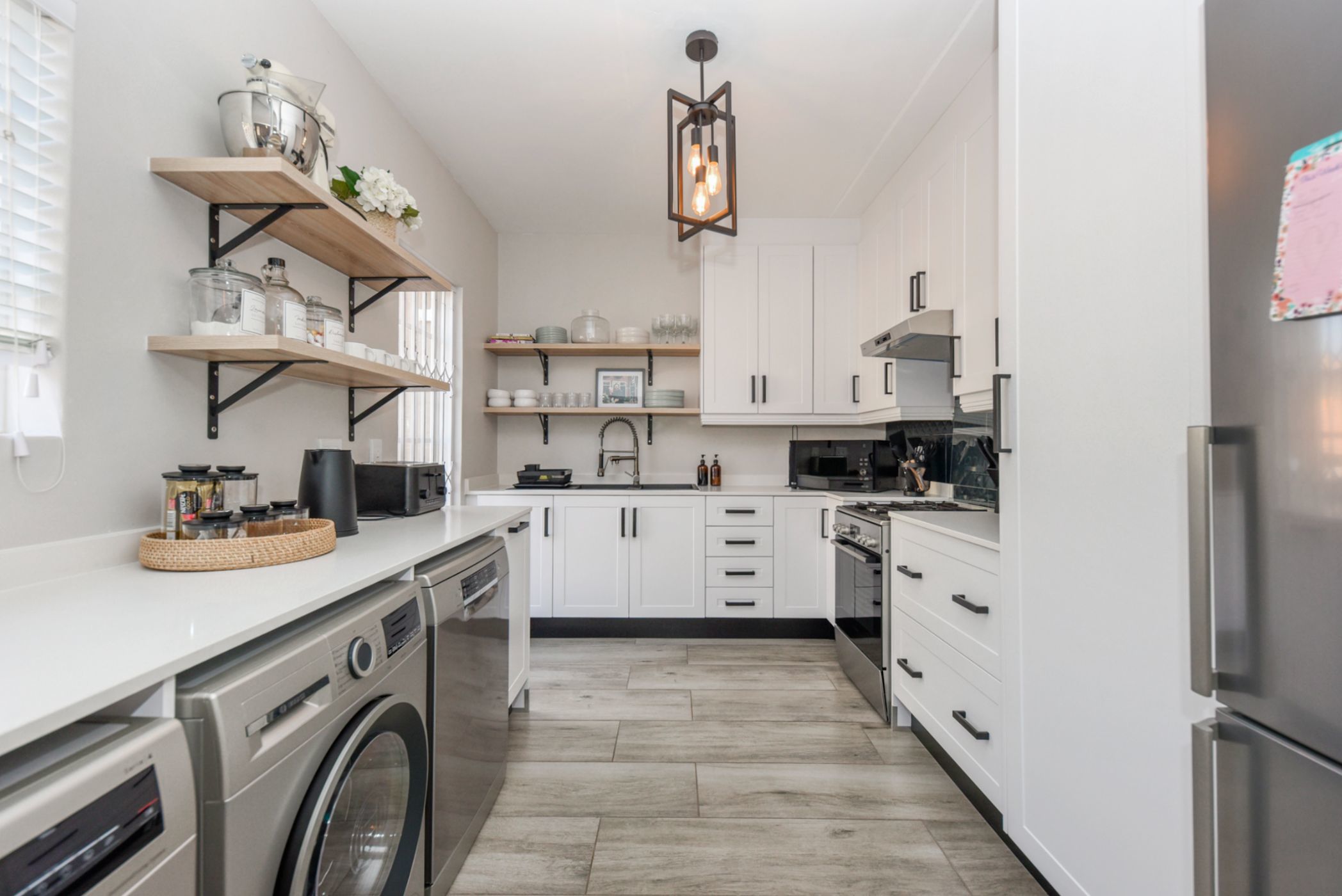 Cluster sold in North Riding - FW1699648