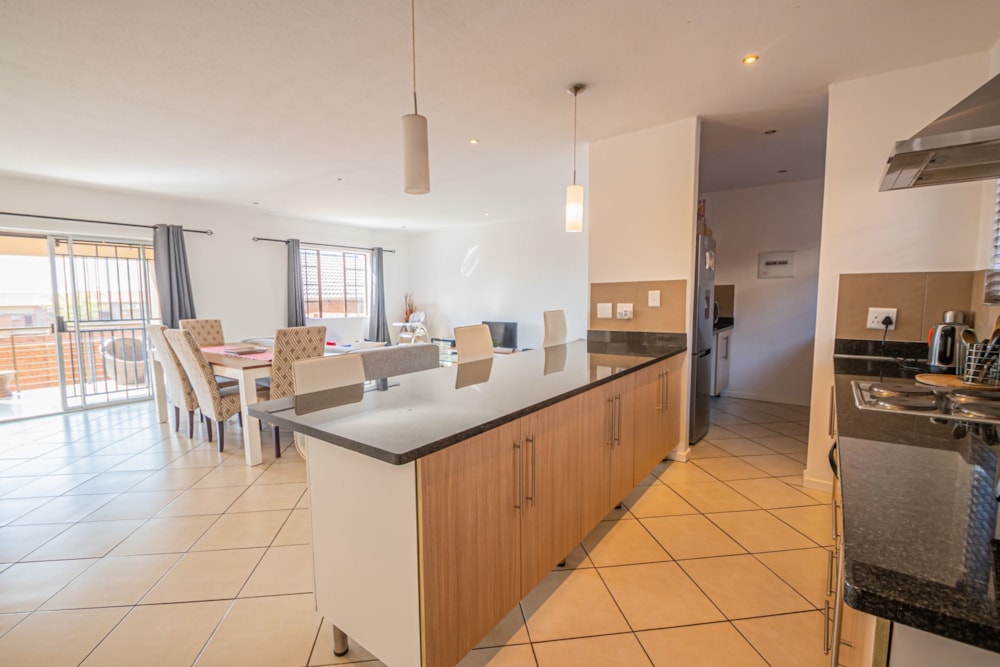 Double-storey house to rent in Mooikloof Ridge - PTL1720490 Double-storey house to rent in Mooikloof Ridge - PTL1720490