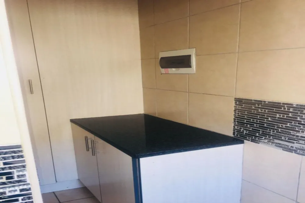 Apartment for sale in Die Heuwel - 1WD1601013 Apartment for sale in Die Heuwel - 1WD1601013