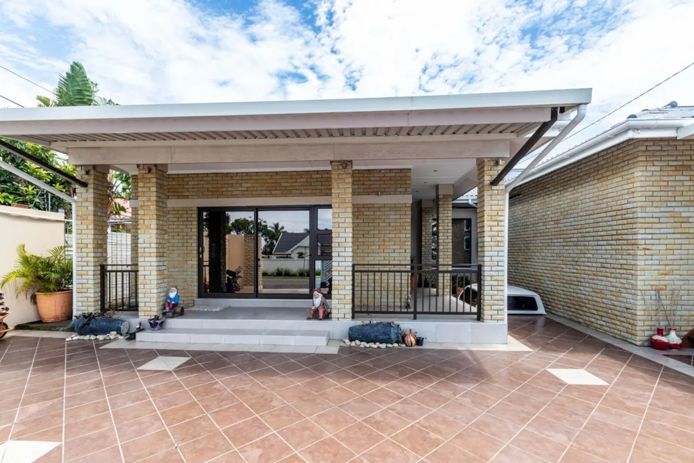House for sale in Bonnie Doon - 1EZ1701952
