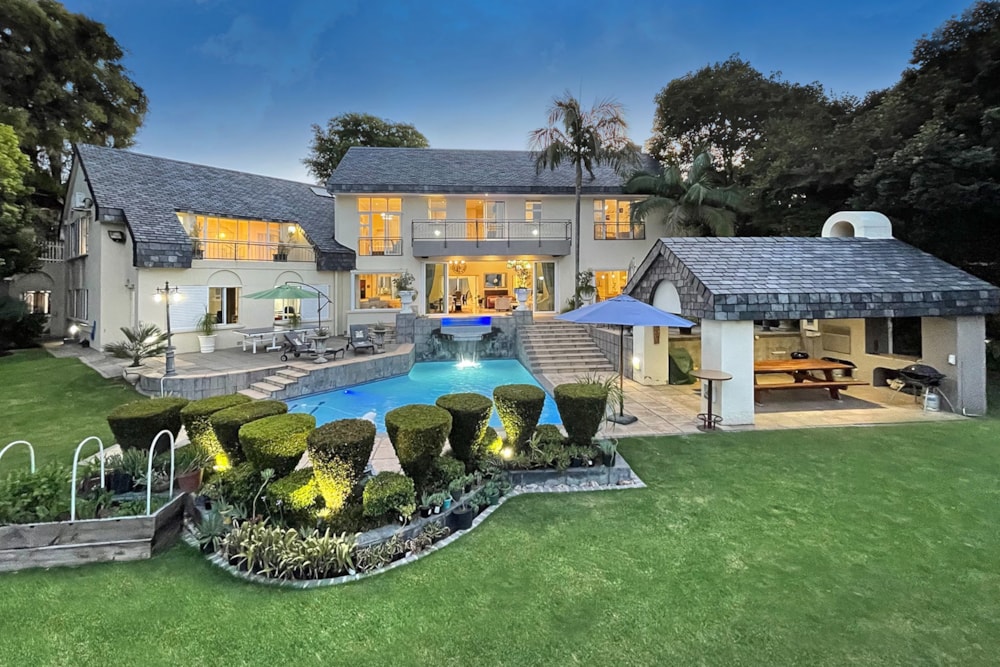 Double-storey house for sale in Sandhurst - HP1677045