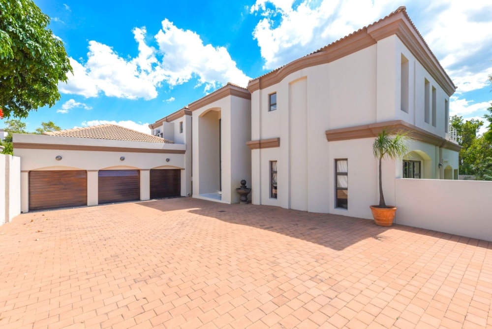 House for sale in Dainfern Golf Estate - FW1698042 House for sale in Dainfern Golf Estate - FW1698042