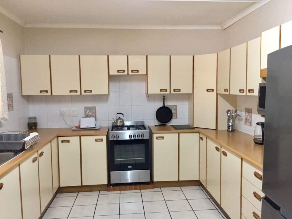 Townhouse to rent in Wembley - 1PM1725324