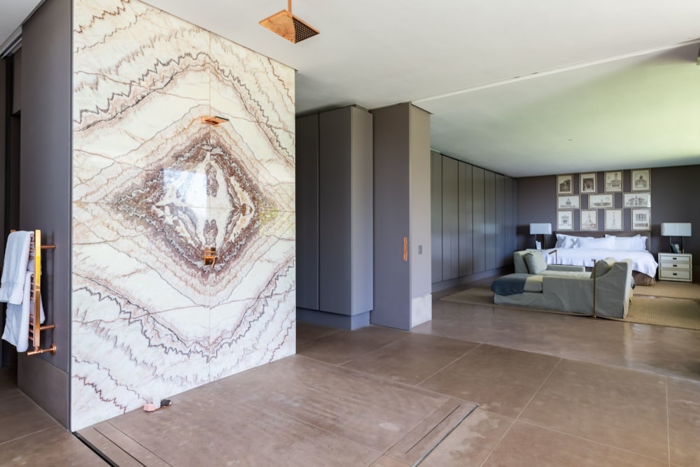 House for sale in Bishopscourt - KW1693426 House for sale in Bishopscourt - KW1693426