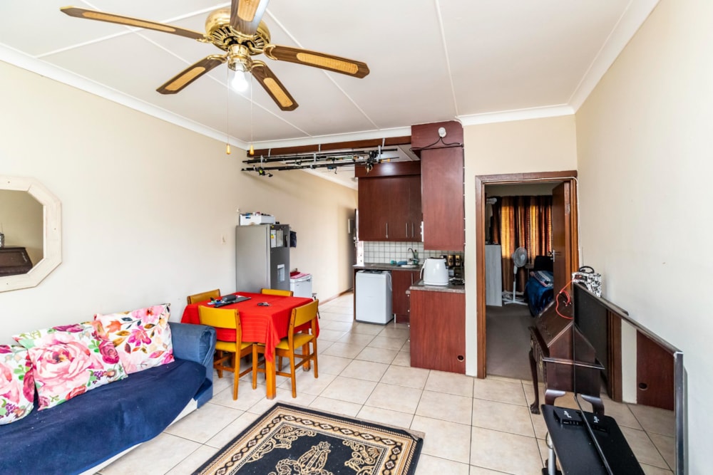 Apartment for sale in Beacon Bay - 1EZ1721080