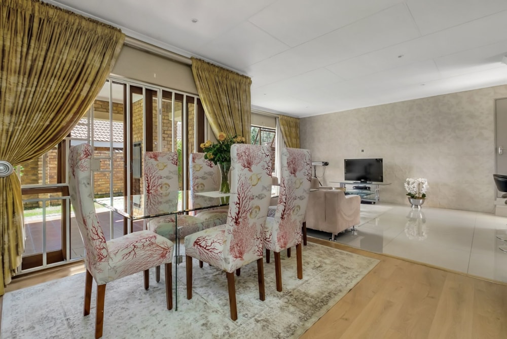 Townhouse for sale in Honeydew Manor - RAN1705851 Townhouse for sale in Honeydew Manor - RAN1705851