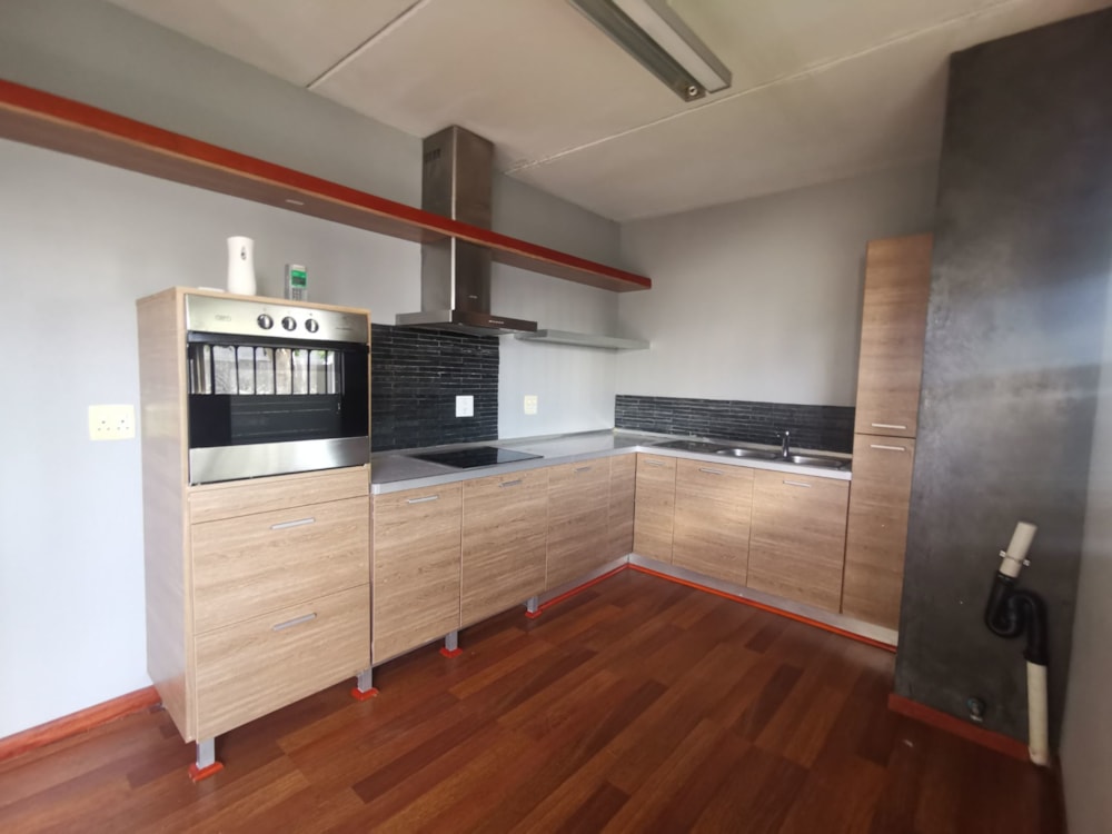 Townhouse for sale in Bendor Park - 1PS1713352 Townhouse for sale in Bendor Park - 1PS1713352