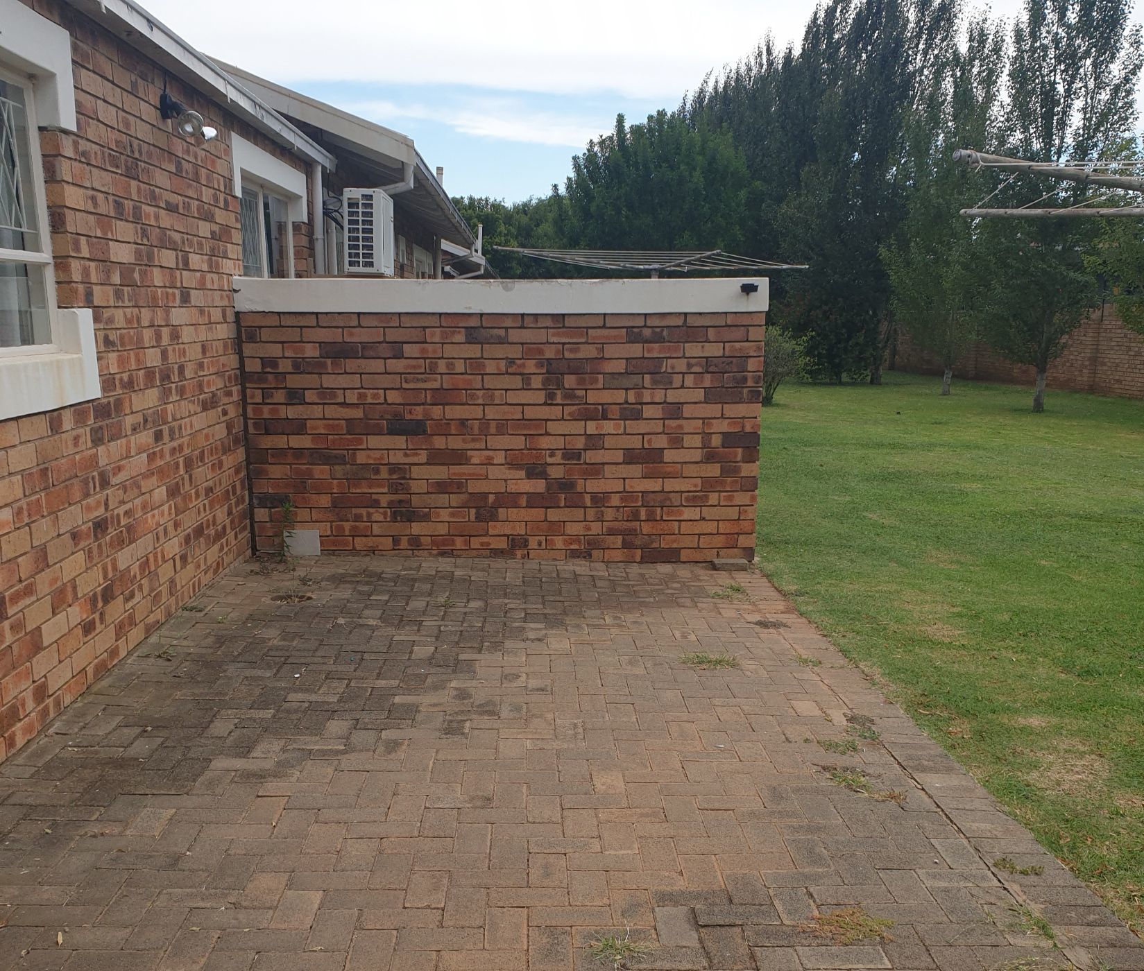 Townhouse for sale in Universitas - 1BX1604846