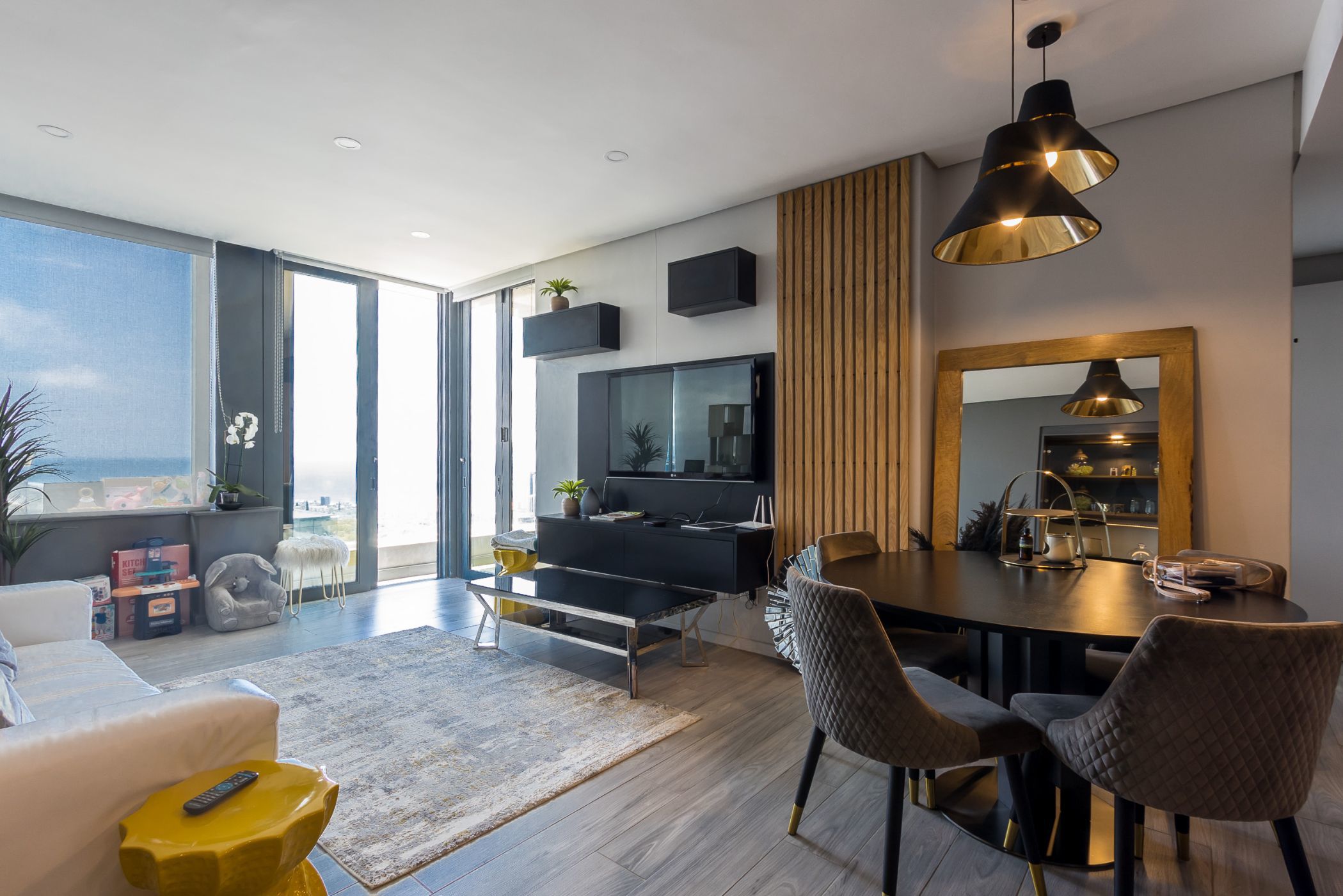 Apartment for sale in uMhlanga Rocks - 1ND1601928