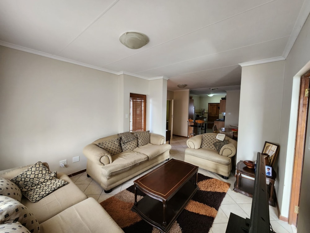 Townhouse for sale in Bayswater - 1BX1603800