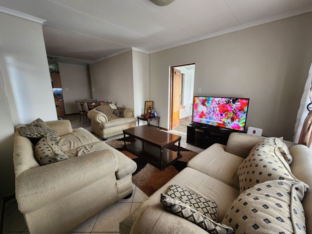 Townhouse for sale in Bayswater - 1BX1603800