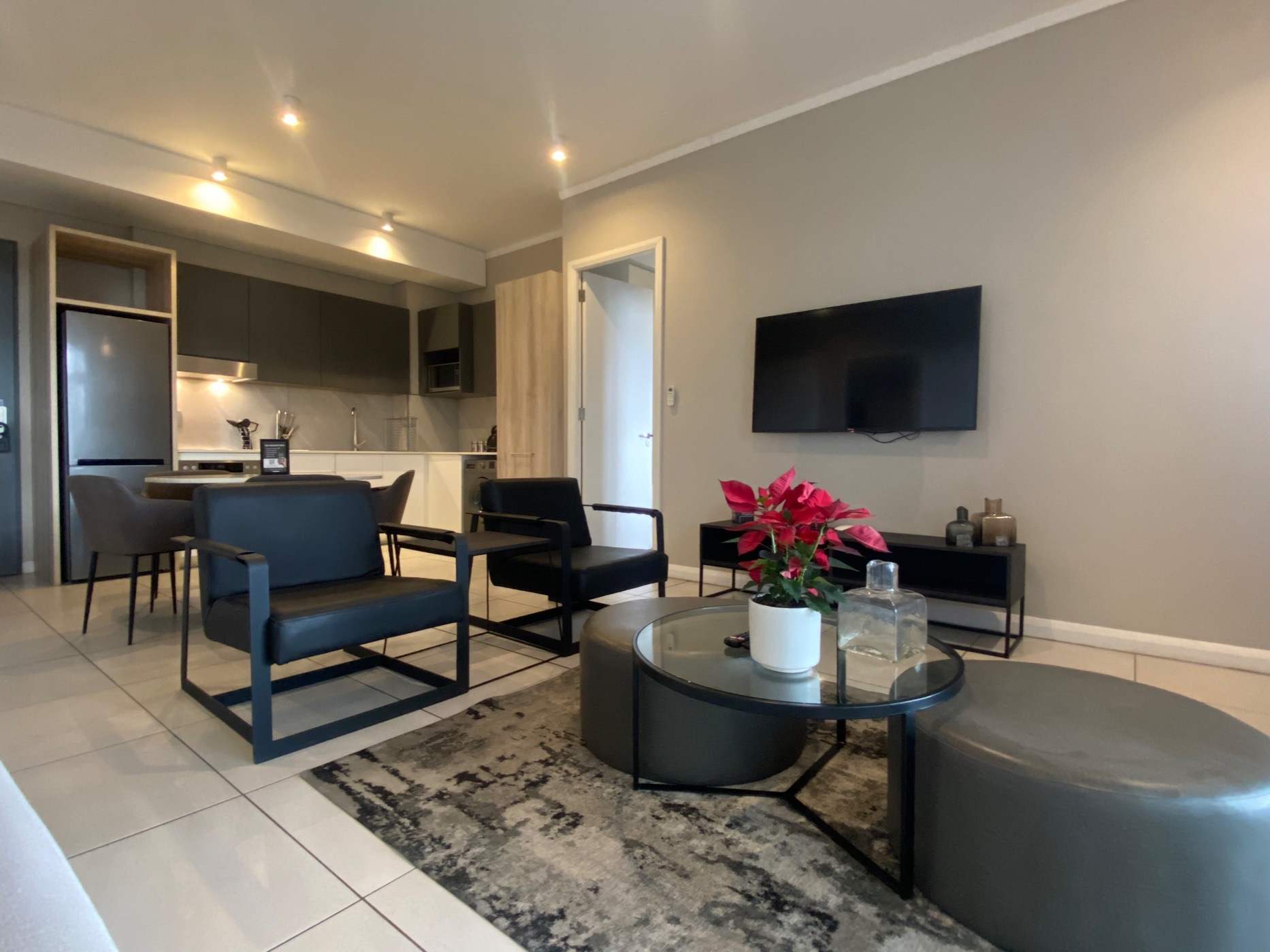 Apartment for sale in Menlyn - PTM1604623