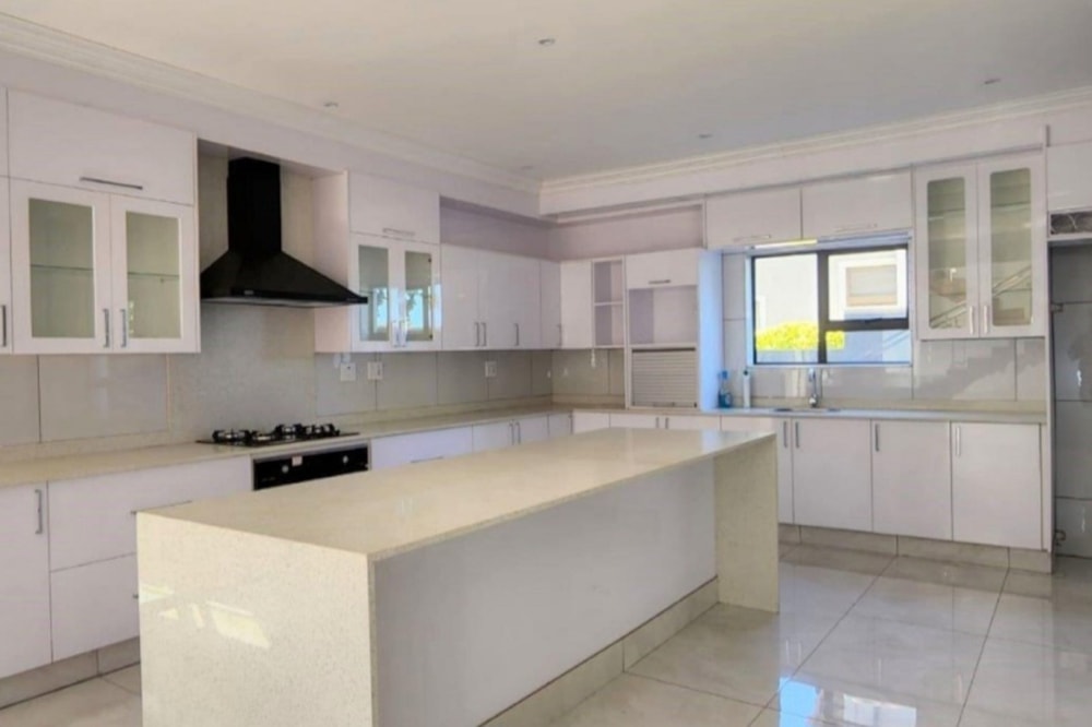 House for sale in Meer en See - 1RY1600933 House for sale in Meer en See - 1RY1600933