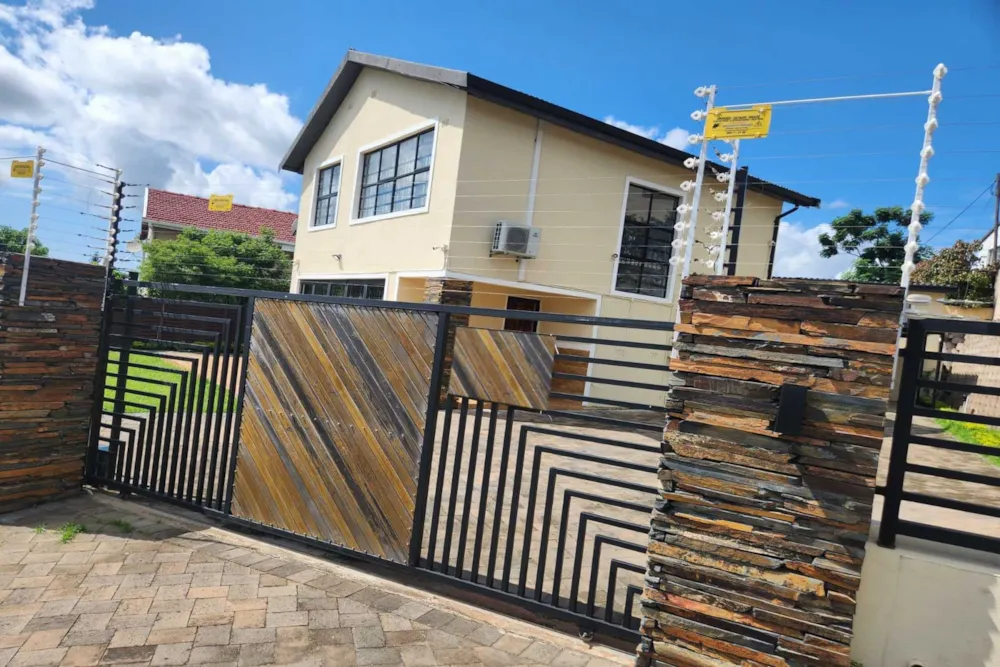 House for sale in Chatsworth, KwaZulu-Natal - 1WB1603456 House for sale in Chatsworth, KwaZulu-Natal - 1WB1603456