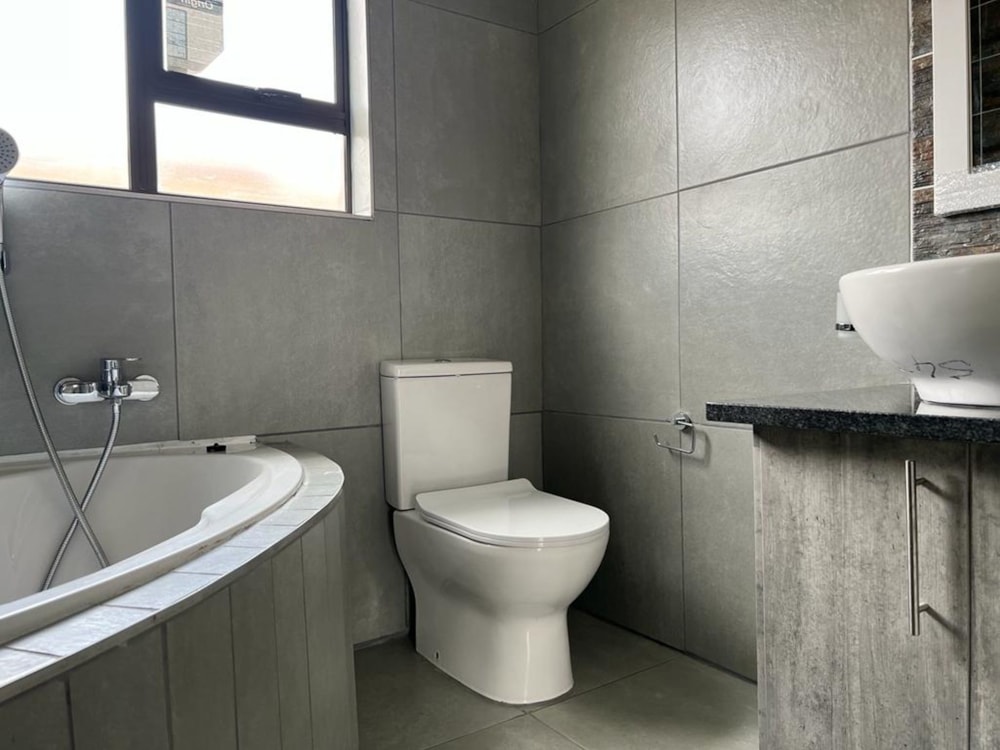 House for sale in Mandela View - 1BX1601496