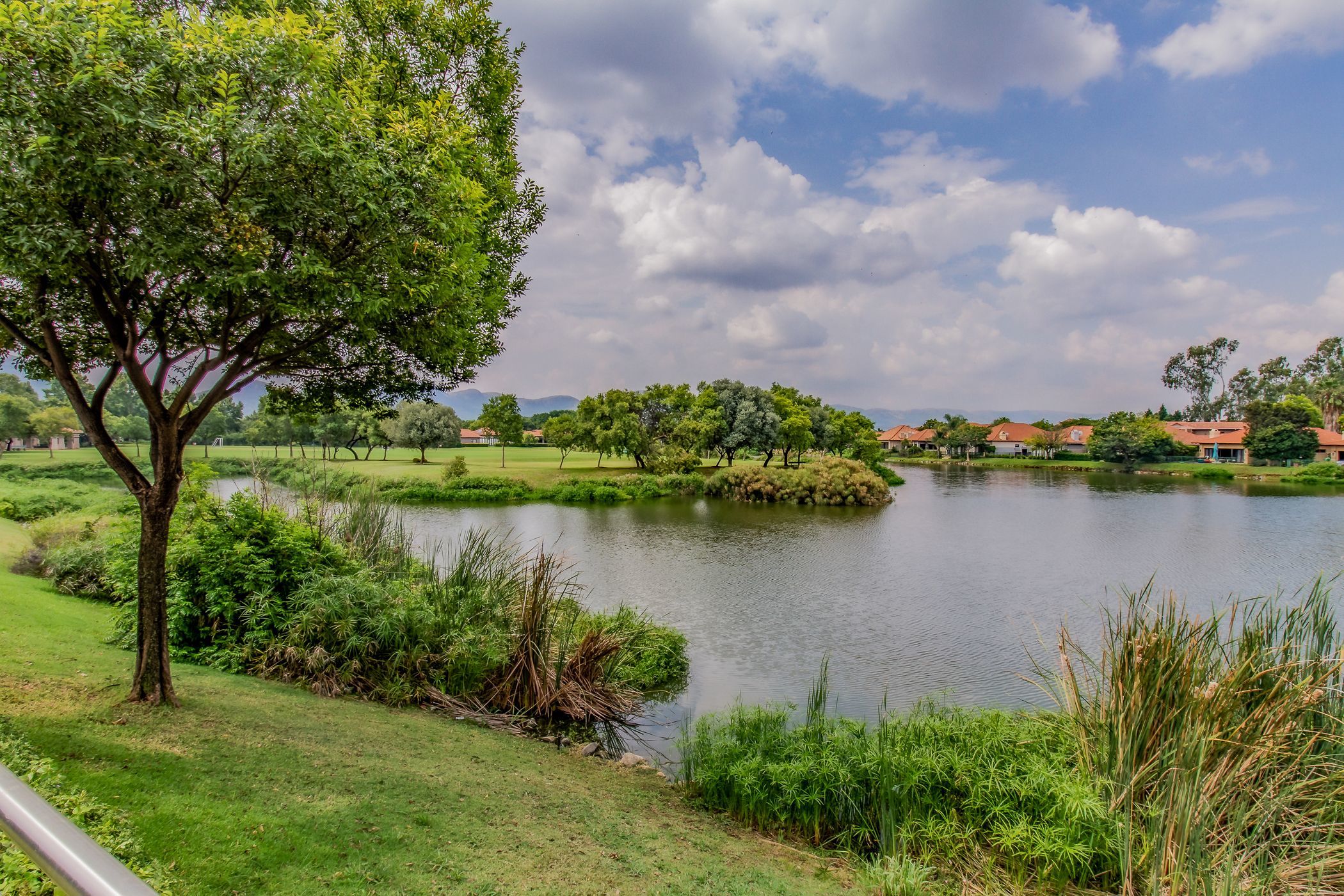 Golf estate house for sale in Pecanwood - 1HR1601746