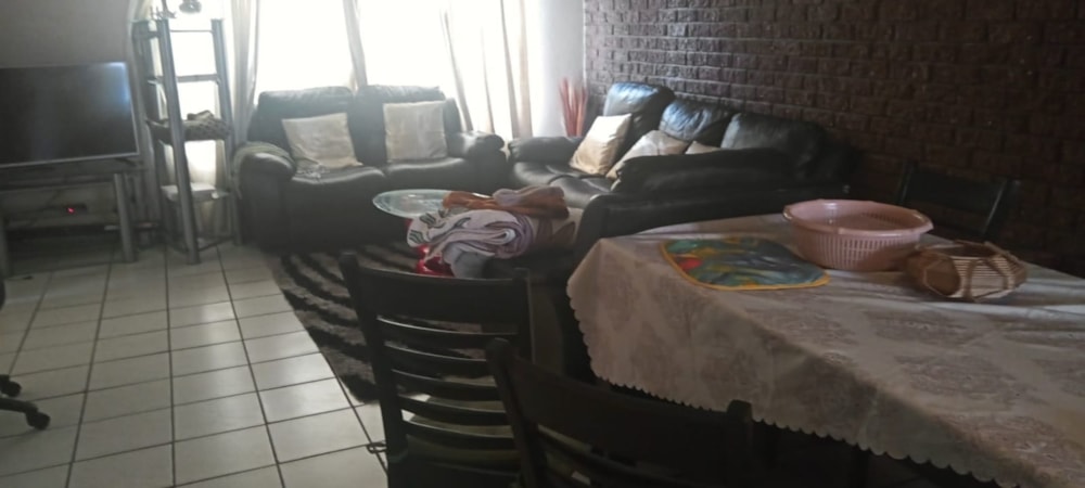 Townhouse for sale in Vereeniging Central - 1VT1601667 Townhouse for sale in Vereeniging Central - 1VT1601667