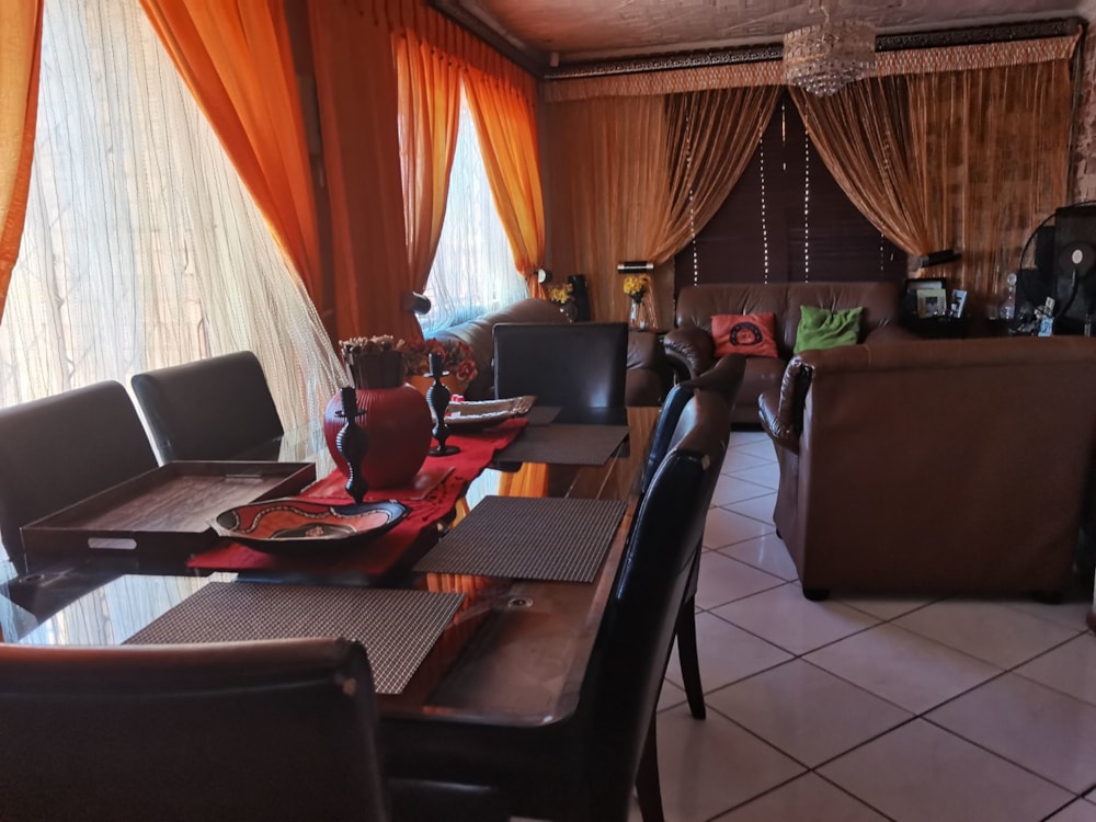 House for sale in Mabopane - PTM1602271