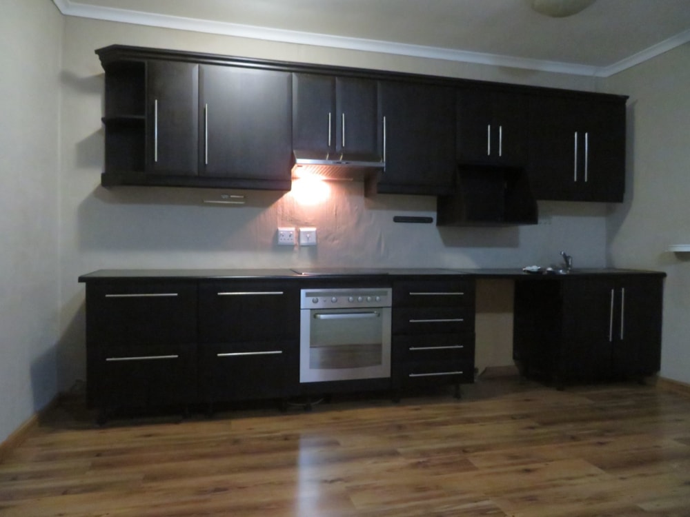 Cottage to rent in Chelmsfordville - 1KF1728944