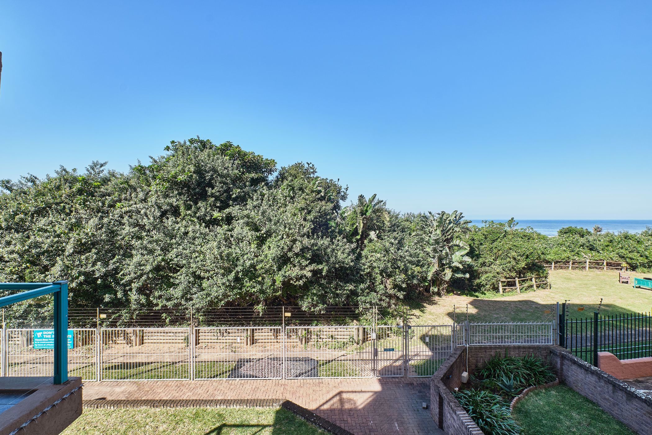 Apartment to rent in Amanzimtoti - 1WB1743226